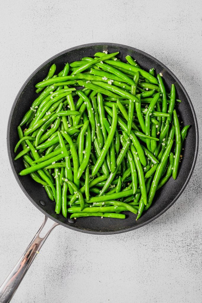 Recipe for Sautéed Green with Garlic - Midwest Nice