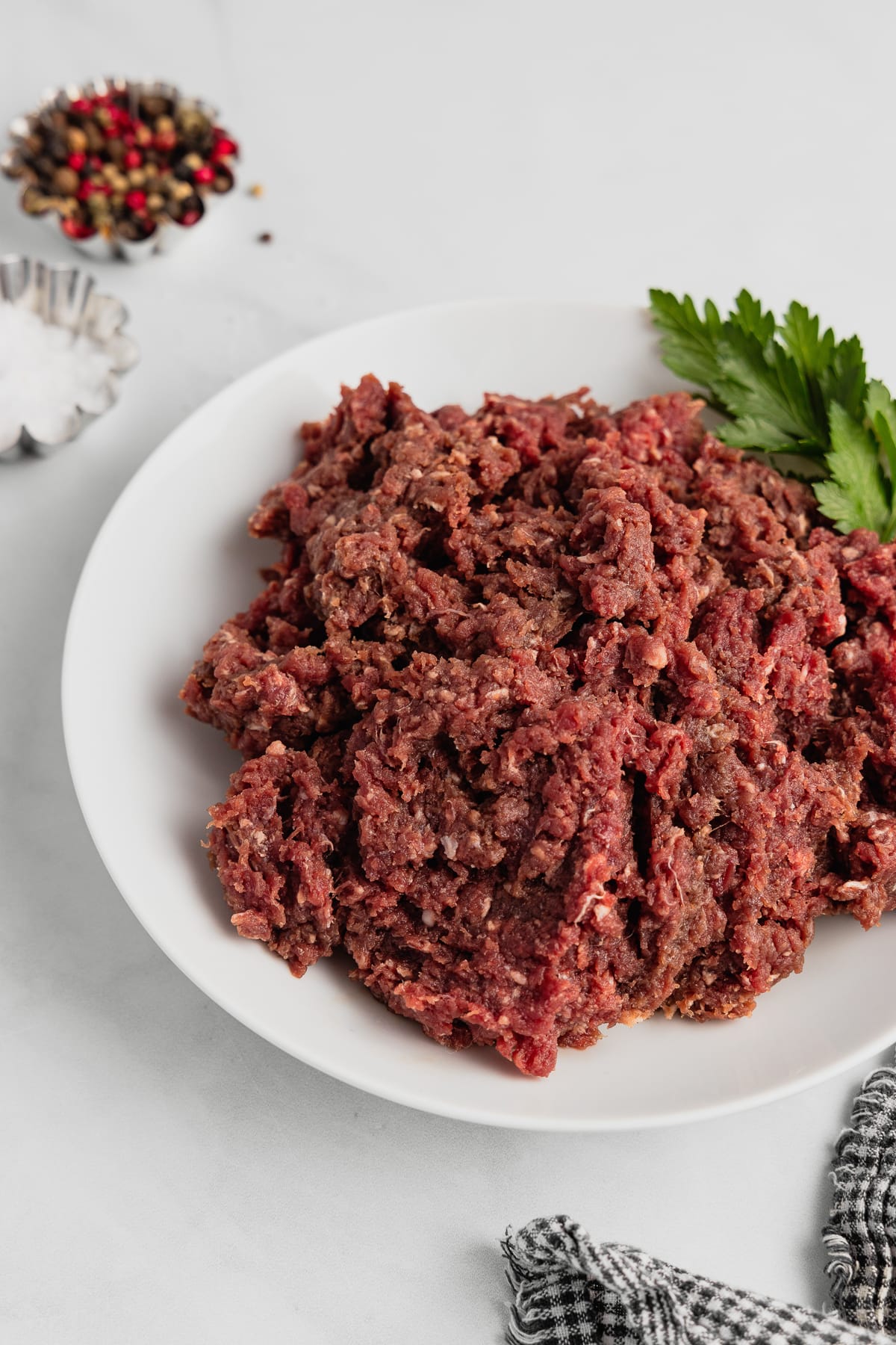 A chopping tool that'll break up ground meat while it's already in