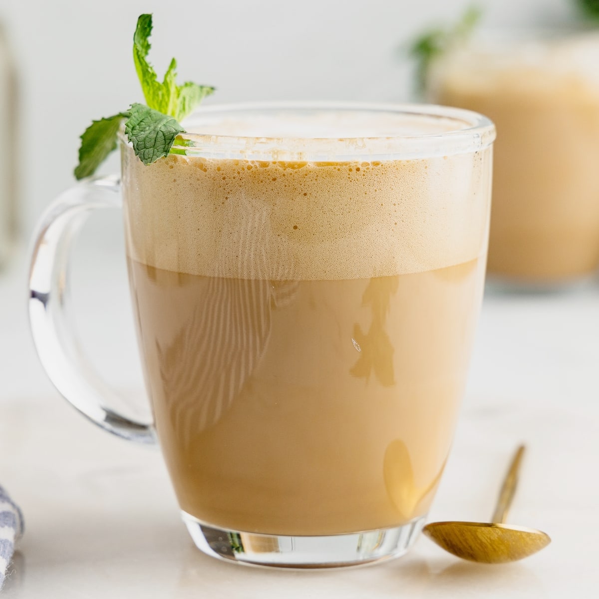 3 Ingredient Peppermint Latte - Midwest Nice