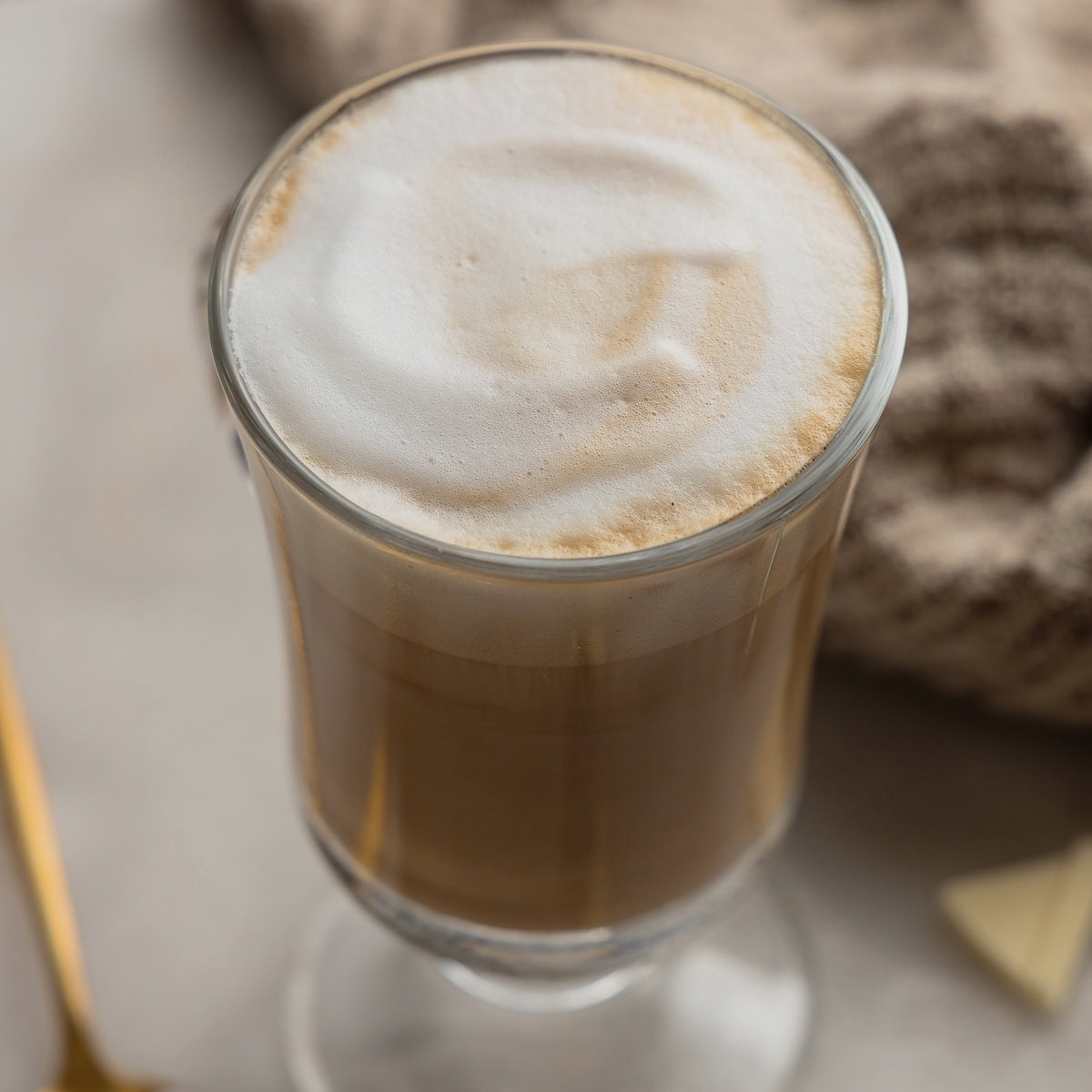 The Easiest White Chocolate Mocha (Hot or Iced) - Midwest Nice